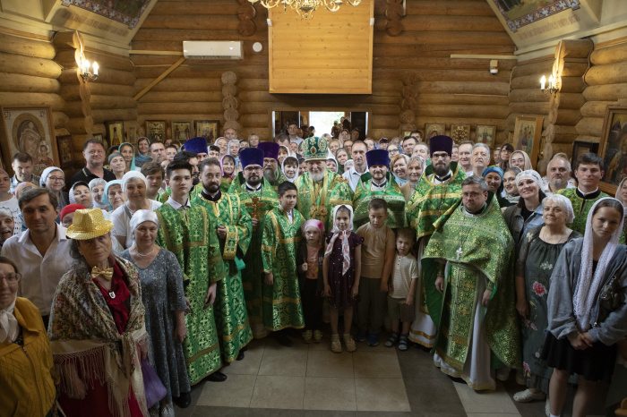 Престольный праздник в Серафимовском храме Балашихи