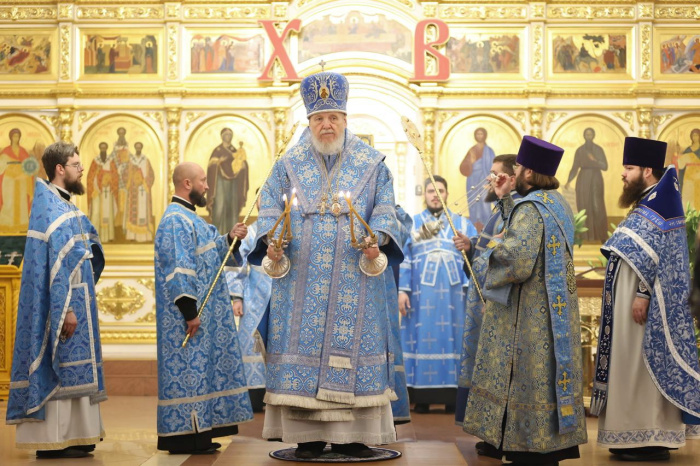 Престольный праздник в Казанском храме Павловского Посада