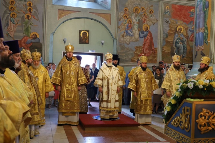 Архиерейское богослужение в день тезоименитства митрополита Крутицкого и Коломенского Павла 