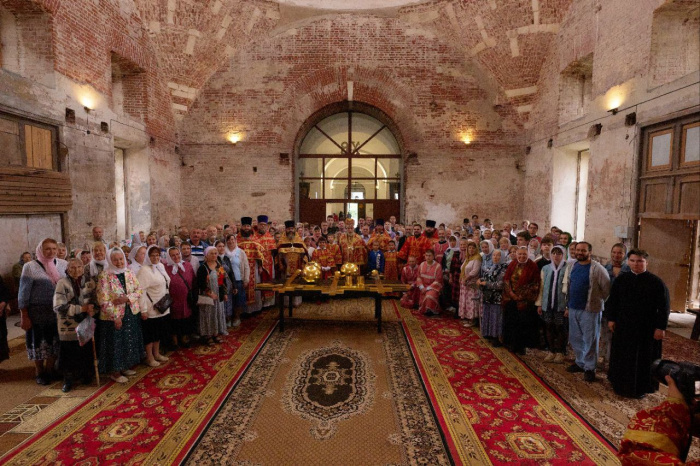 Престольный праздник в Воскресенском храме села Ильинский погост 