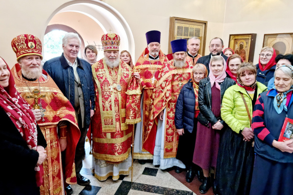 Престольный праздник в Георгиевском храме деревни Аксиньино 