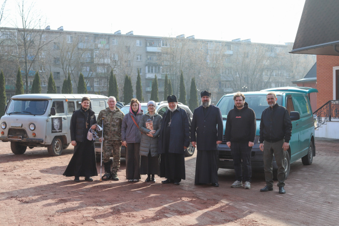 Освящение гуманитарного конвоя в Ногинске 