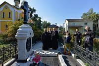 Архиерейское богослужение в Никольском храме деревни Кармолино 