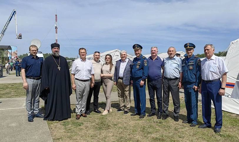Показательные учения на полигоне Ногинского спасательного центра