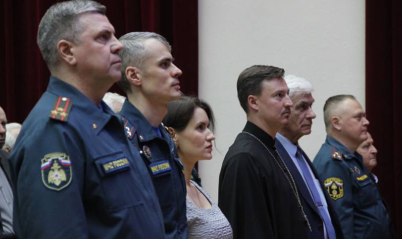 375-летие пожарной охраны во Всероссийском научно-исследовательском институте противопожарной обороны