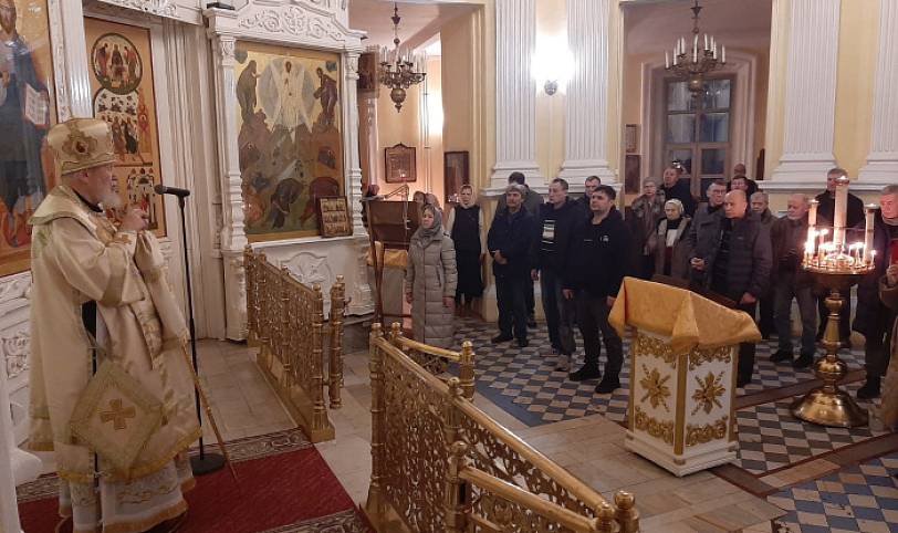 Архиерейское богослужение в Преображенском кафедральном соборе Балашихи 