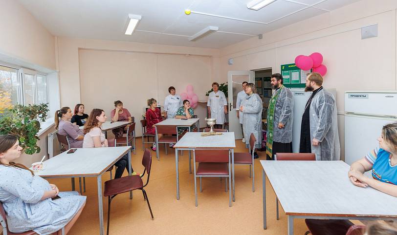 Поздравление с Днём беременных в Орехово-Зуевском родильном доме