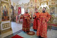 Архиерейское богослужение в Никитском храме деревни Дровосеки 