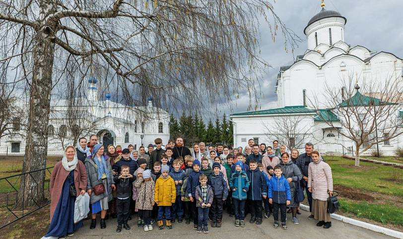 Паломничество детского хора Орехово-Зуевского благочиния во Владимир