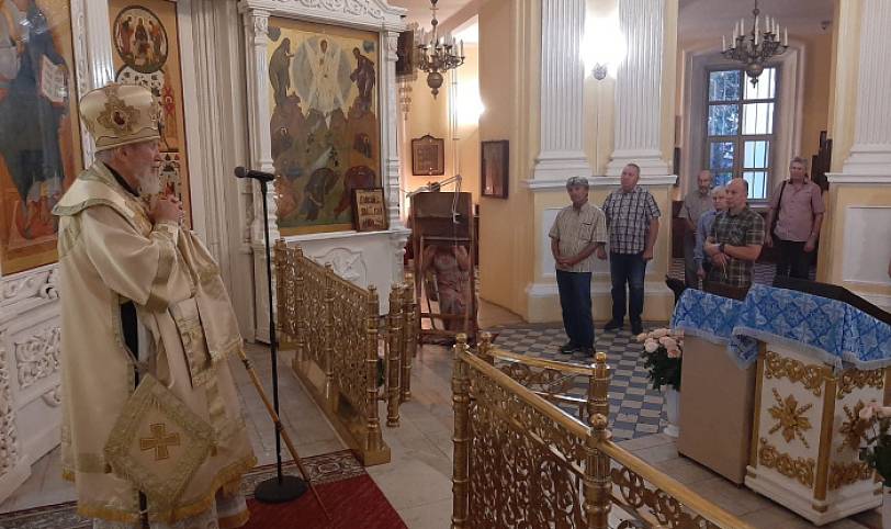 Архиерейское богослужение в Преображенском кафедральном соборе Балашихи
