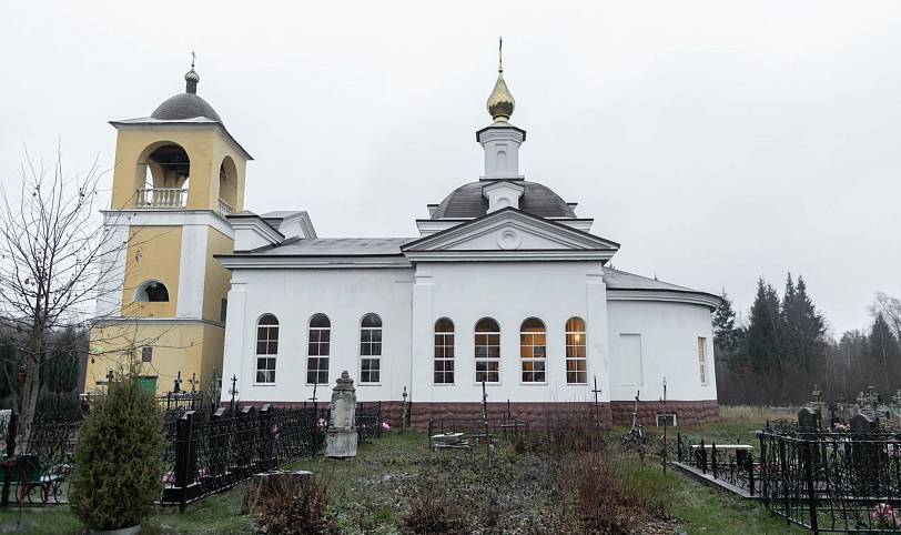 День памяти священномученика Николая Архангельского в храме Троица-Чижи