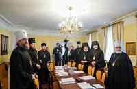 Святейший Патриарх Кирилл посетил Новодевичий ставропигиальный монастырь и возглавил заседание Архиерейского совета Московской митрополии