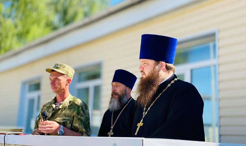 Митинг, посвящённый началу нового летнего периода обучения в воинской части Электрогорска