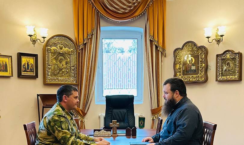 Рабочая встреча с командиром воинской части в Павловском Посаде