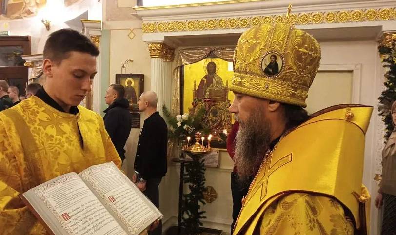 Архиерейское богослужение в Покровском храме Балашихи