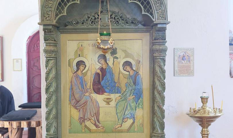 Литургия Преждеосвященных Даров в Троицком храме деревни Аверкиево